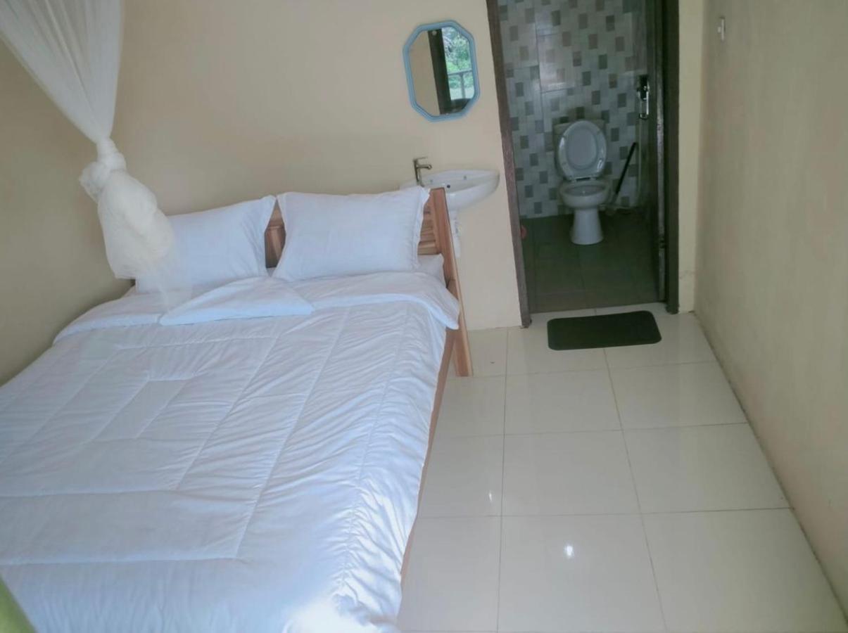 Wisma Kelimutu إنده المظهر الخارجي الصورة